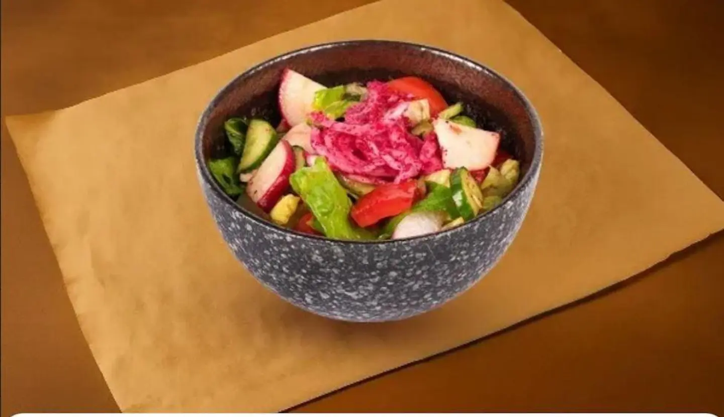 Rewa Alsham Salad