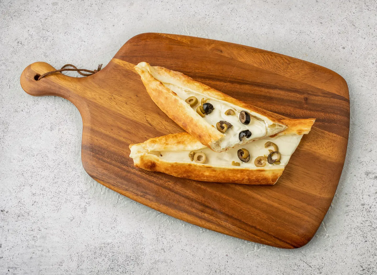 Labnah With Olive