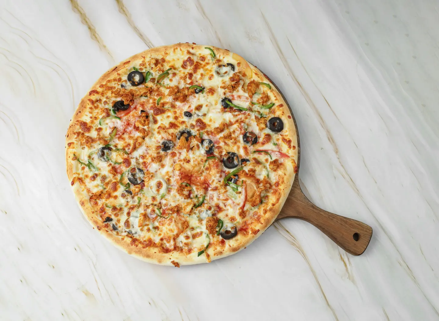 بيتزا فاهيتا بالجبن السائل