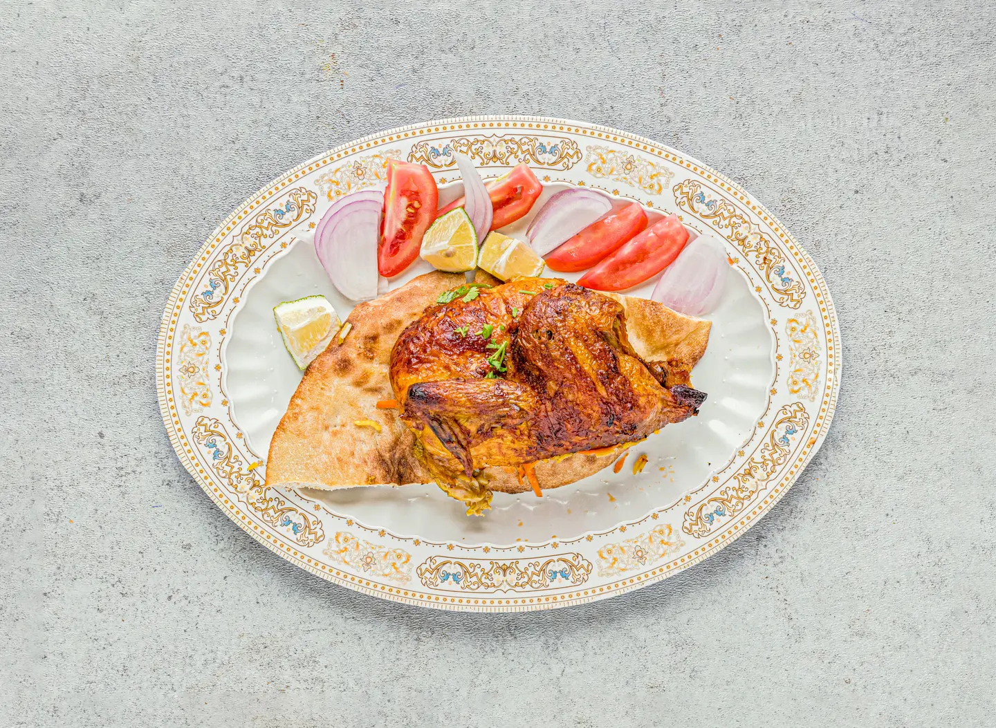 حبة دجاج كاملة شواية سادة