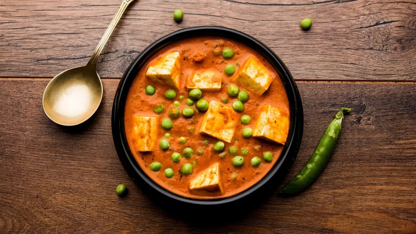 Matar Paneer
