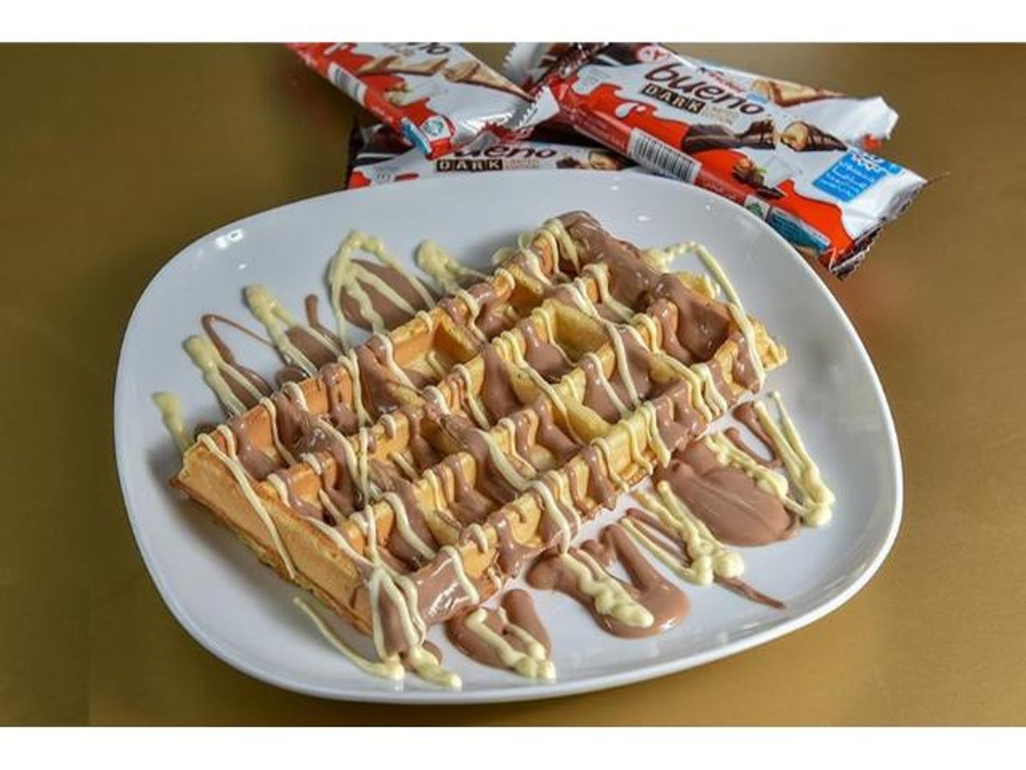 Kinder Waffle
