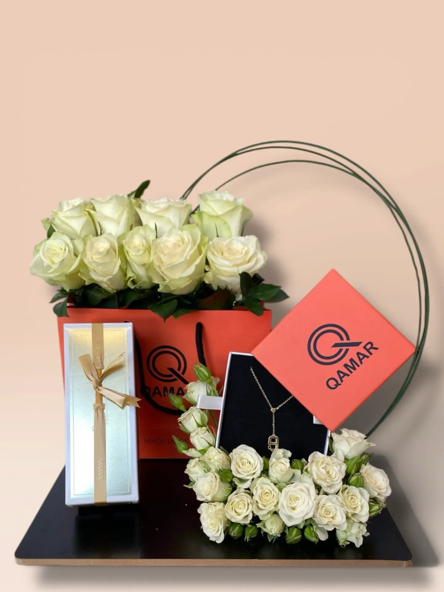 Necklace Arrangement With Roses 10