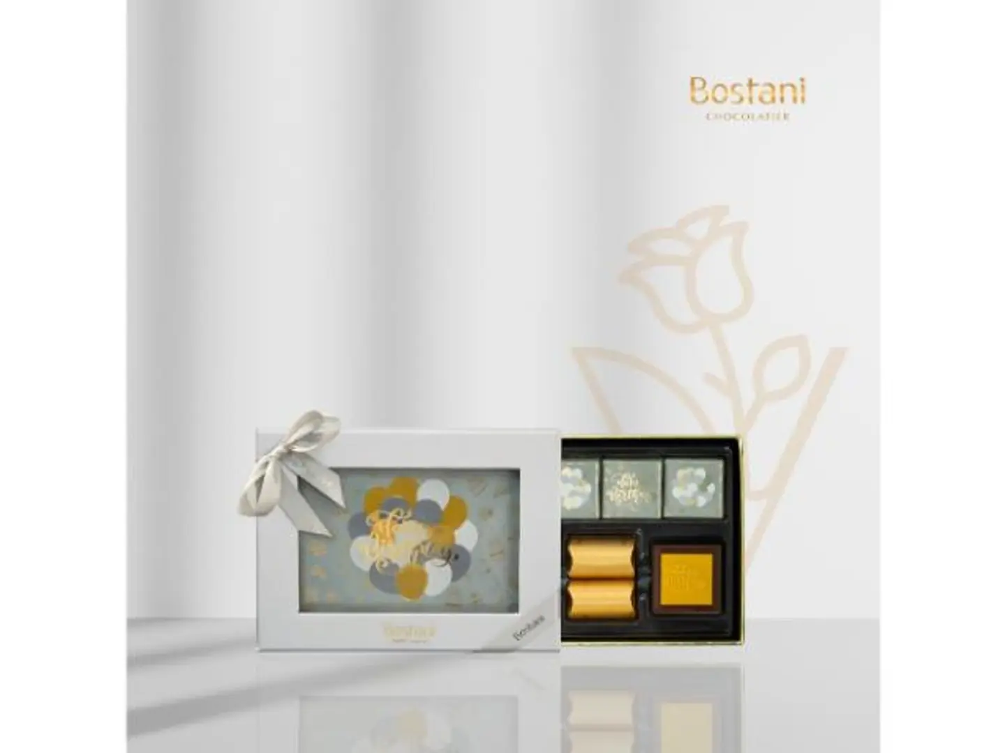 علبة شوكولاته عيد ميلاد سعيد 16 قطعة