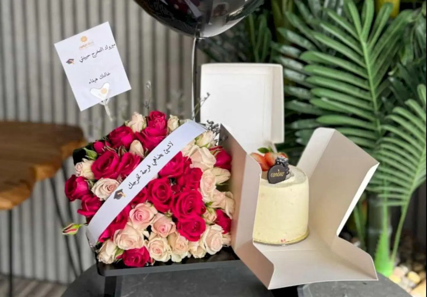 Kundera Cake With Love Roses