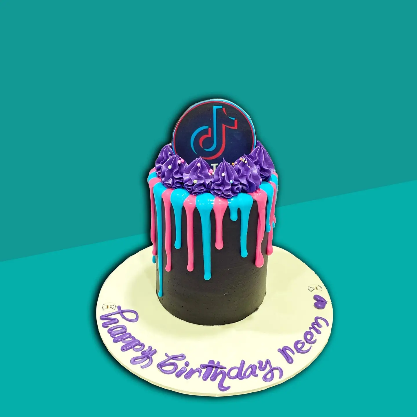 Tiktok Cake