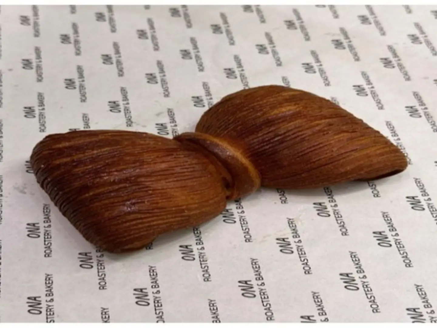 فيونكة سادة