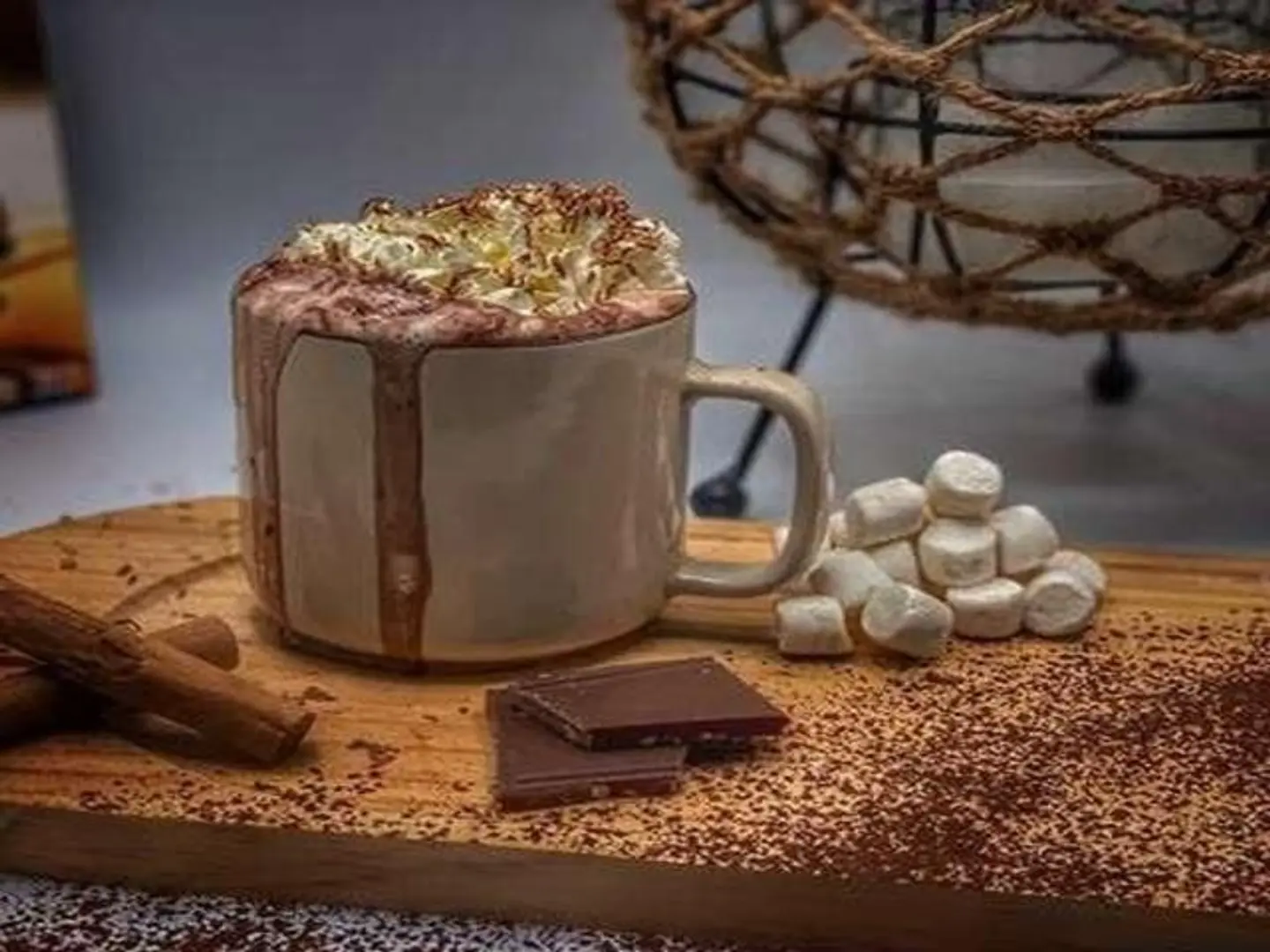Large Hot Hazelnut Chocolate