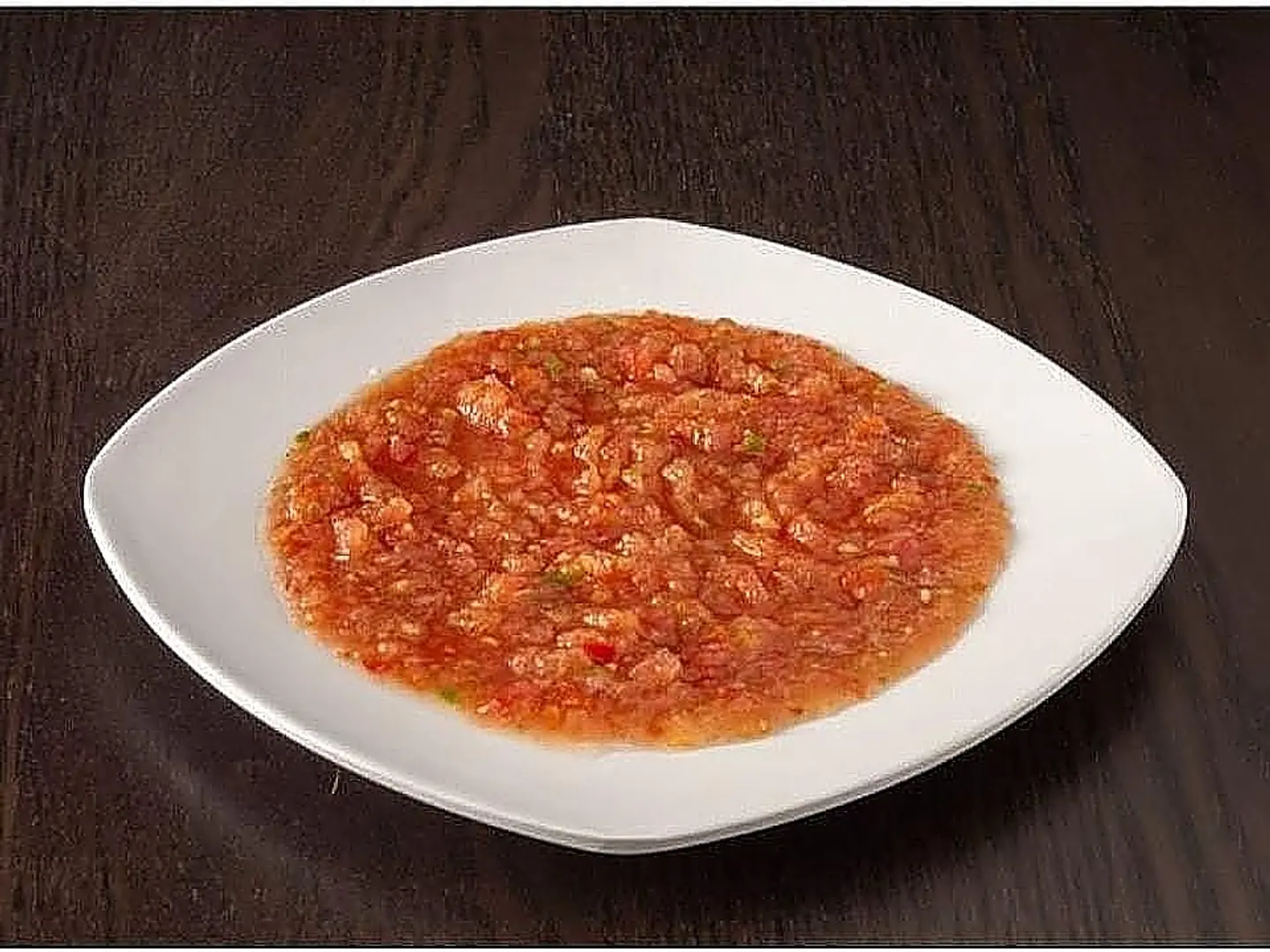 سلطة حار حمراء