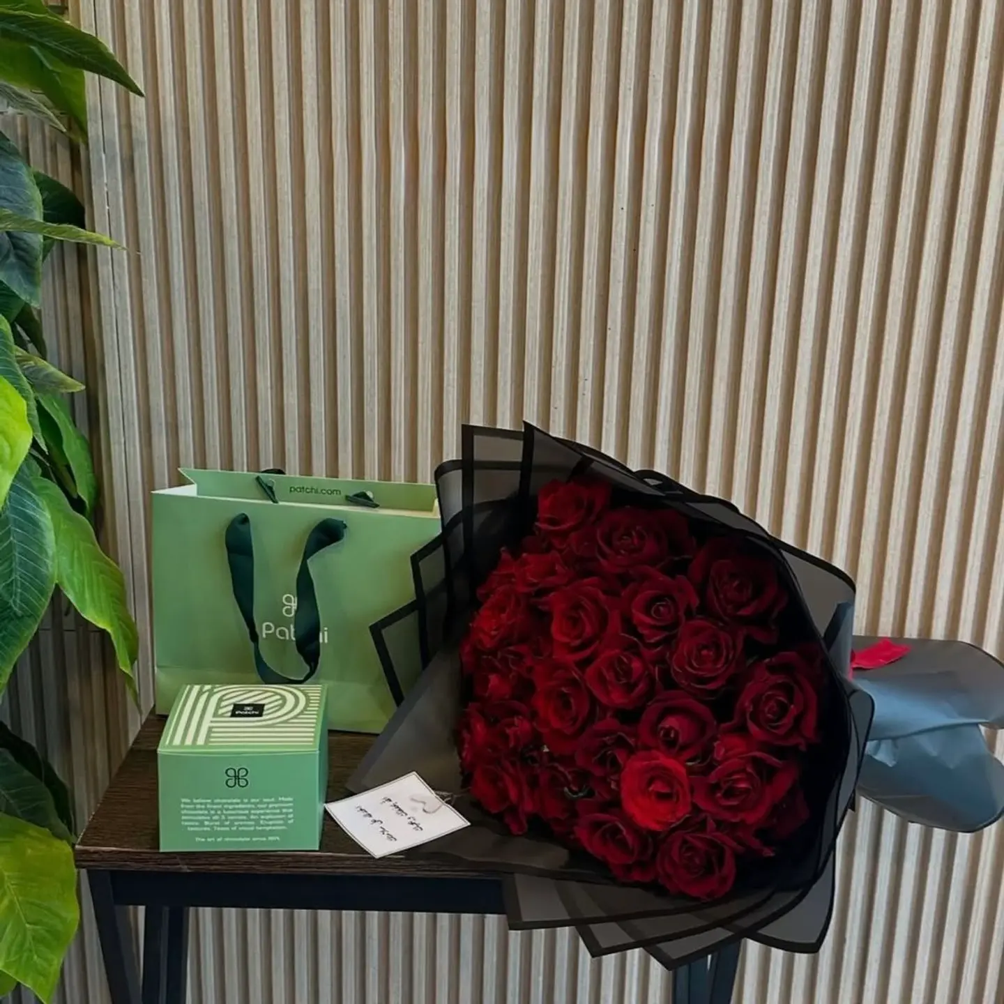 تنسيق ورد مع شوكلاتة باتشي 18