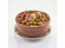 طاجن بسلة باللحمة مع خبز بدون أرز