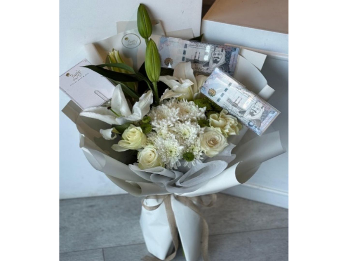 Elegance Bouquet 23