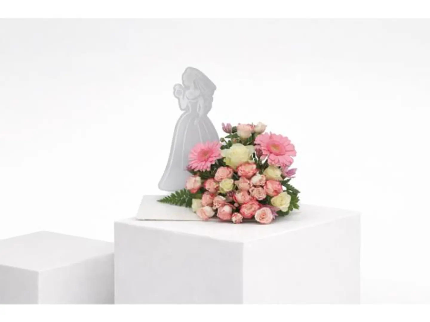 استاند العرس