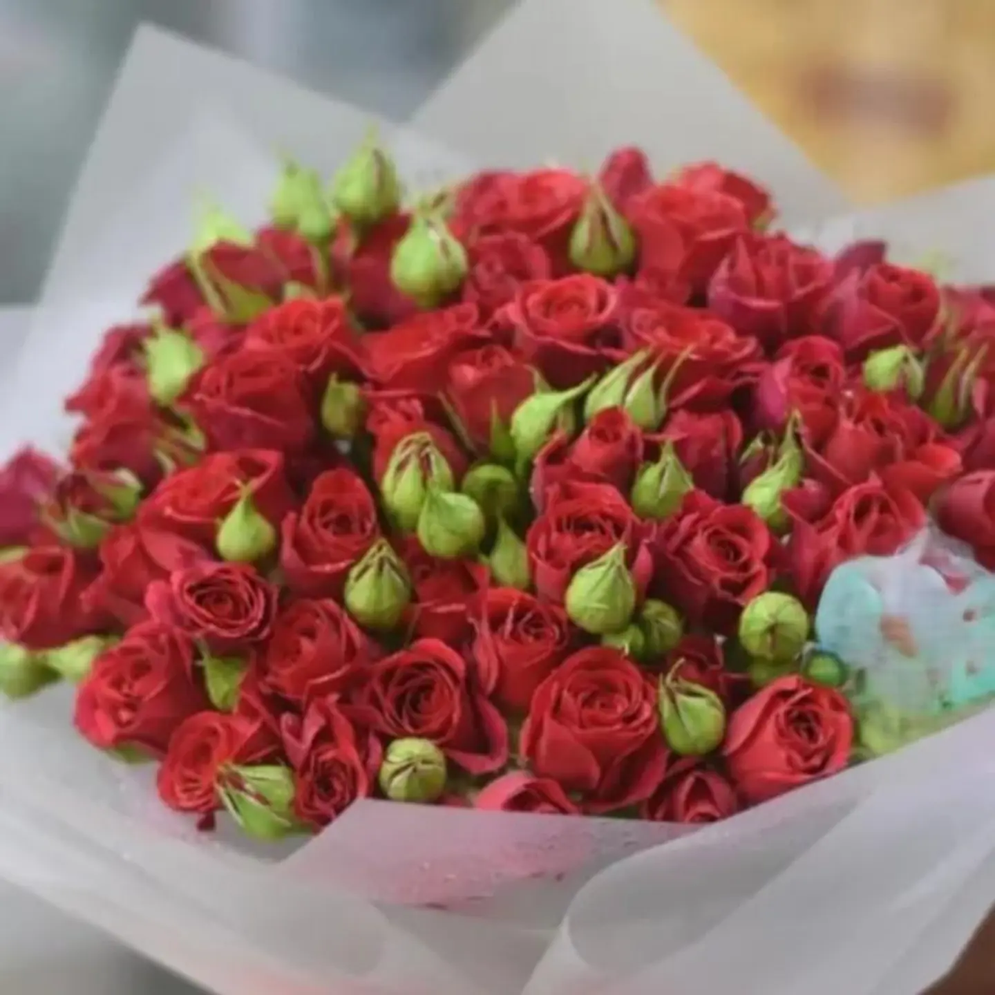 Rose Bouquet With Baby Roses