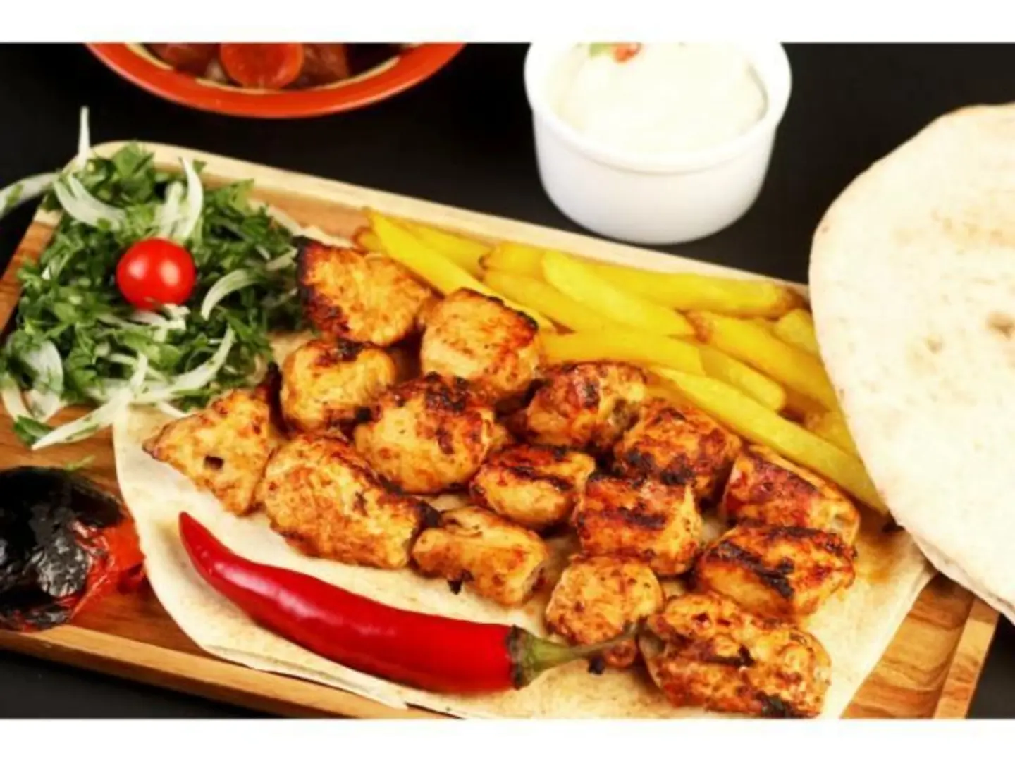 ماعون شيش طاووق