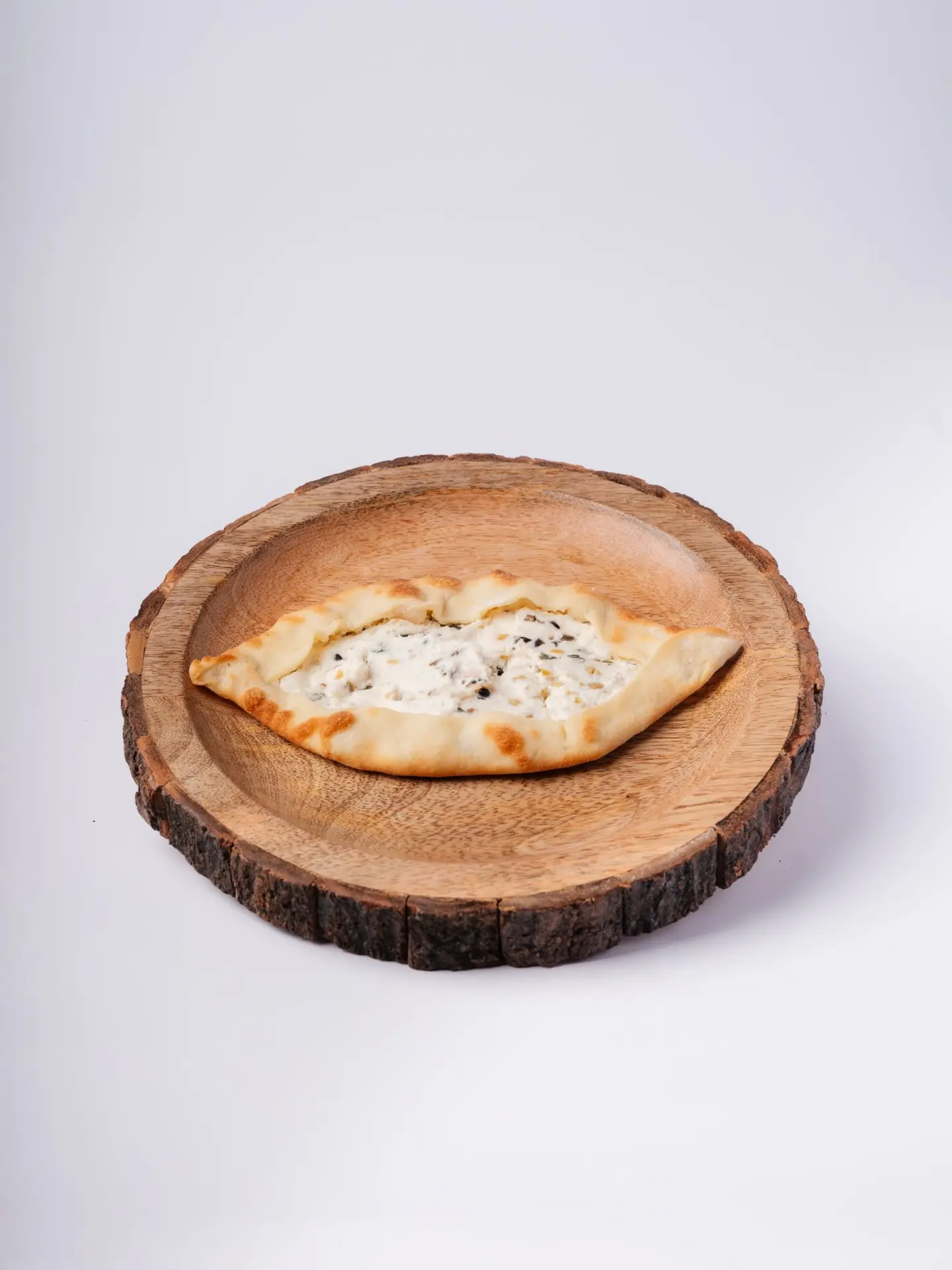 فطيرة لبنة وجبنة