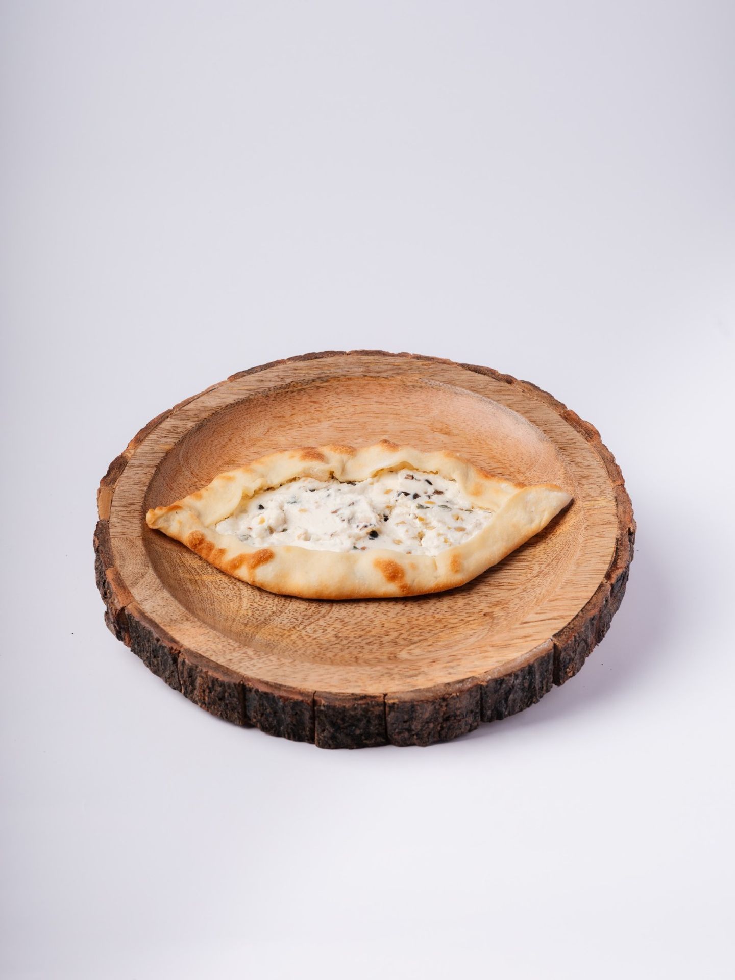 فطيرة لبنة وجبنة
