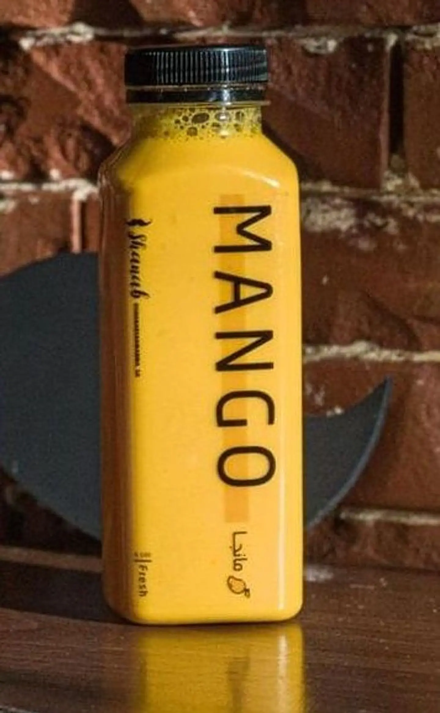 عصير مانجو طازج