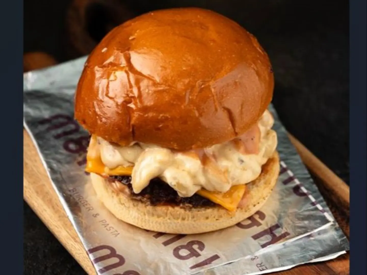 Mac And Cheese Beef Burger