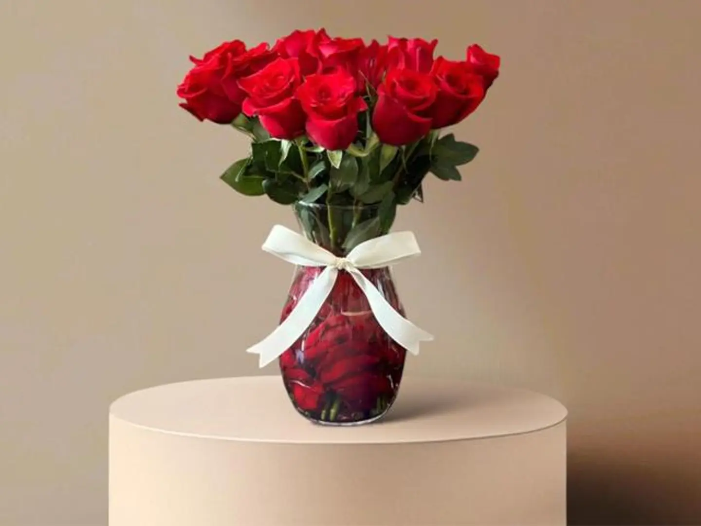 فازه الاحمر الانيقه