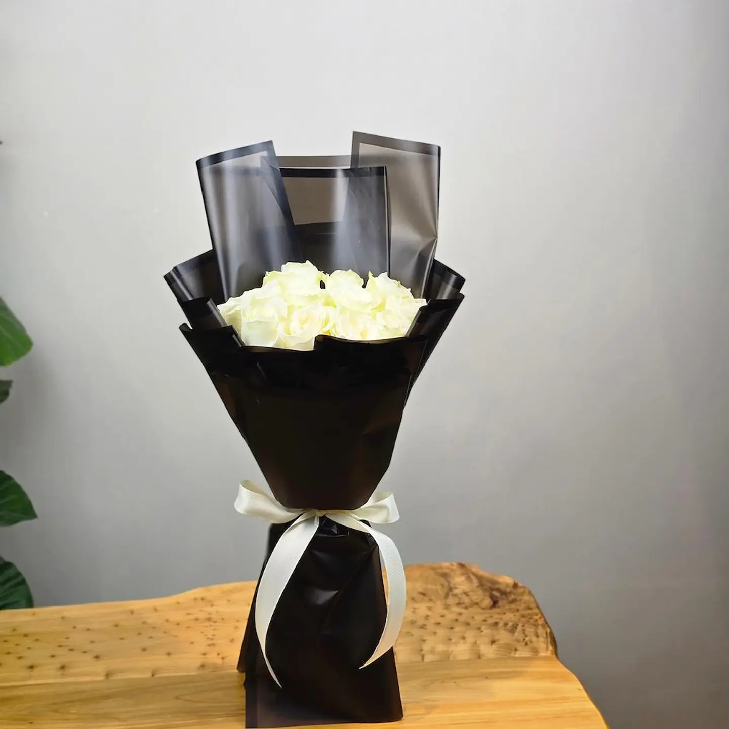 باقة جوري ابيض