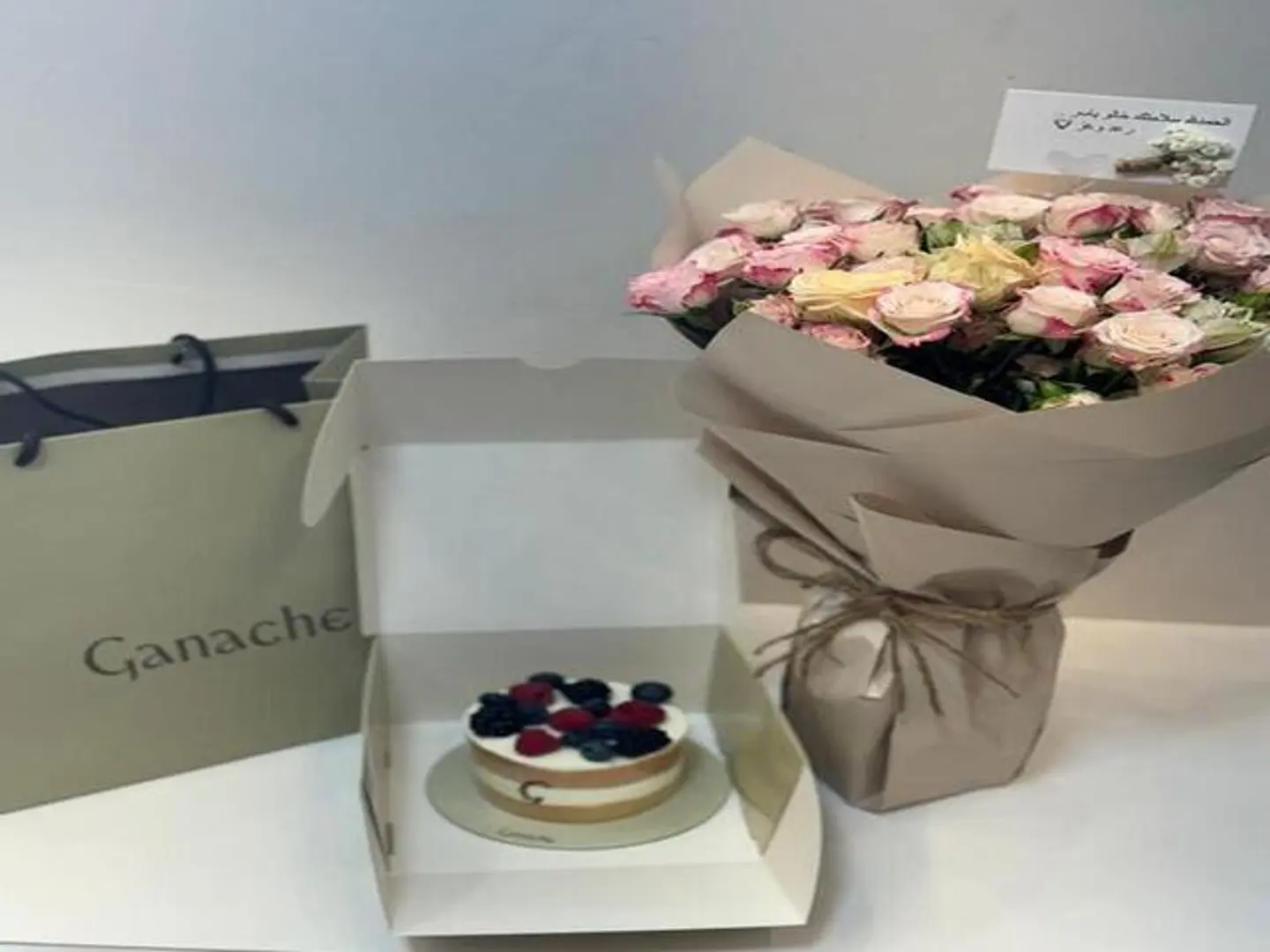 Bouquet Of Roses With Ganache Cake