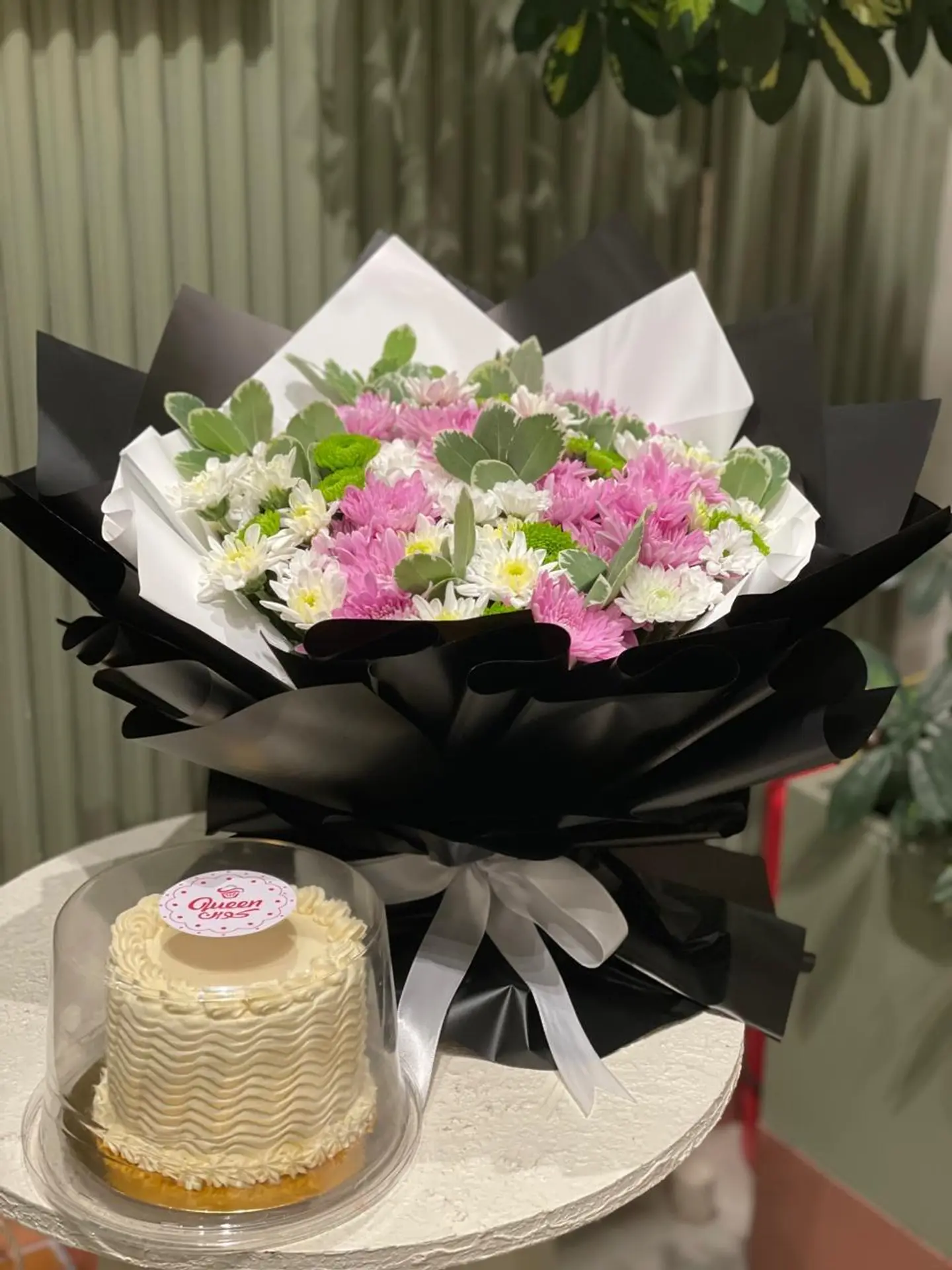 Cake With Bouquet Of Flowers