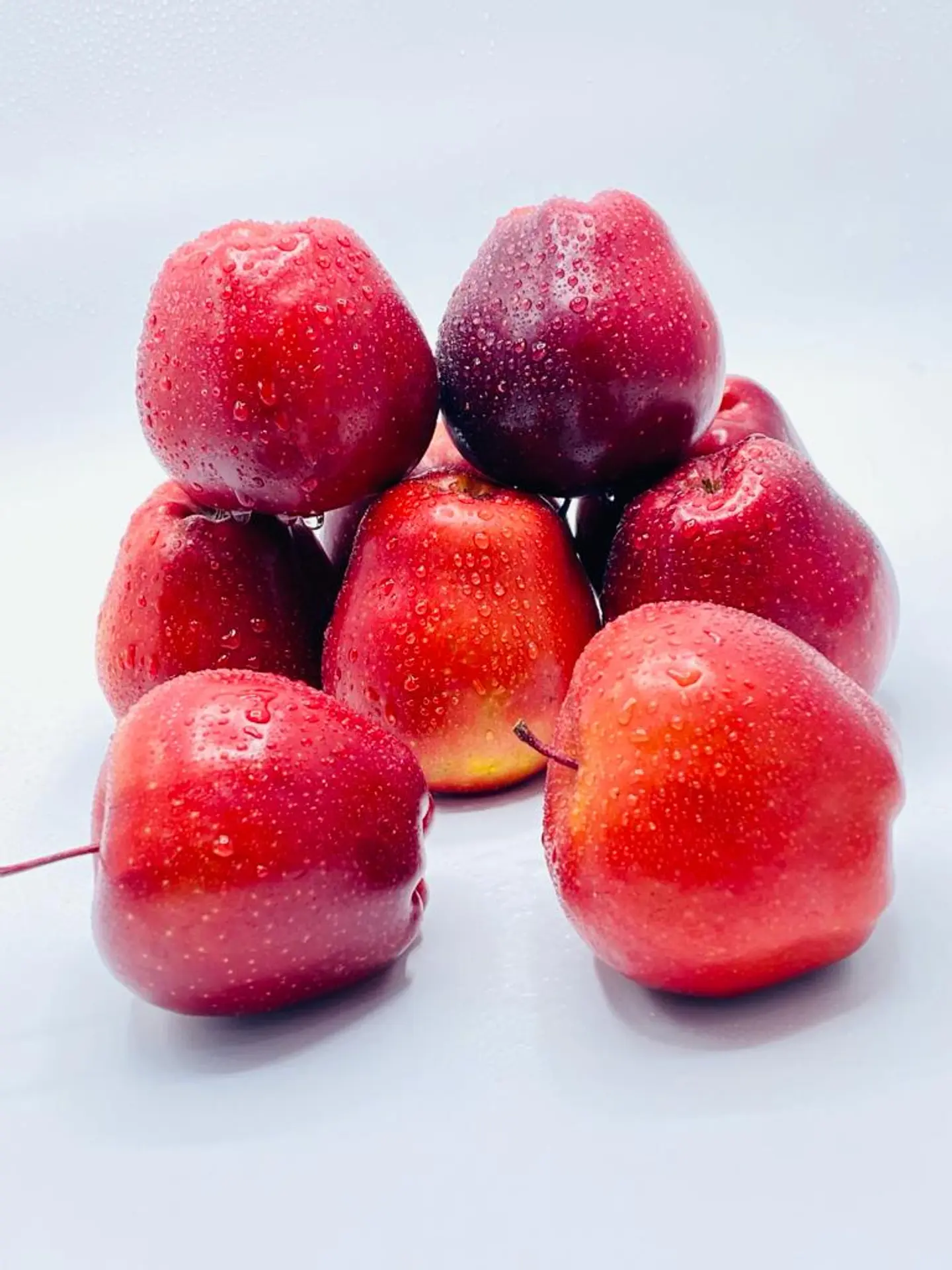 Super Italian Red Apple Sharbatly 1000 G