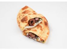 كباب لحم مع لبنة