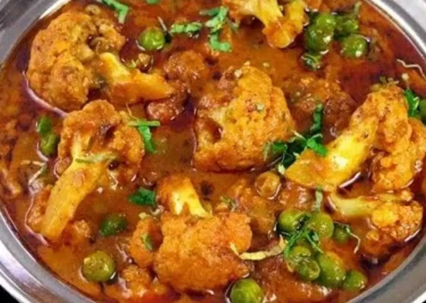 بطاطس وقرنبيط و بزلاء خضراء