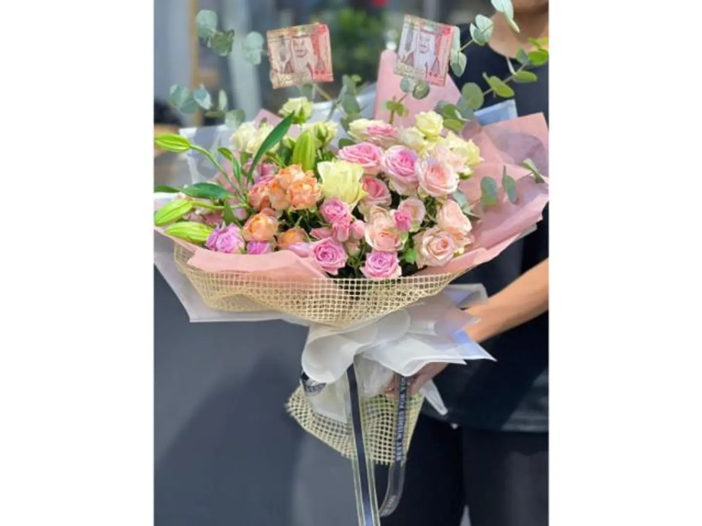 Mixed Bouquet Of Roses Baby Rose With Kala