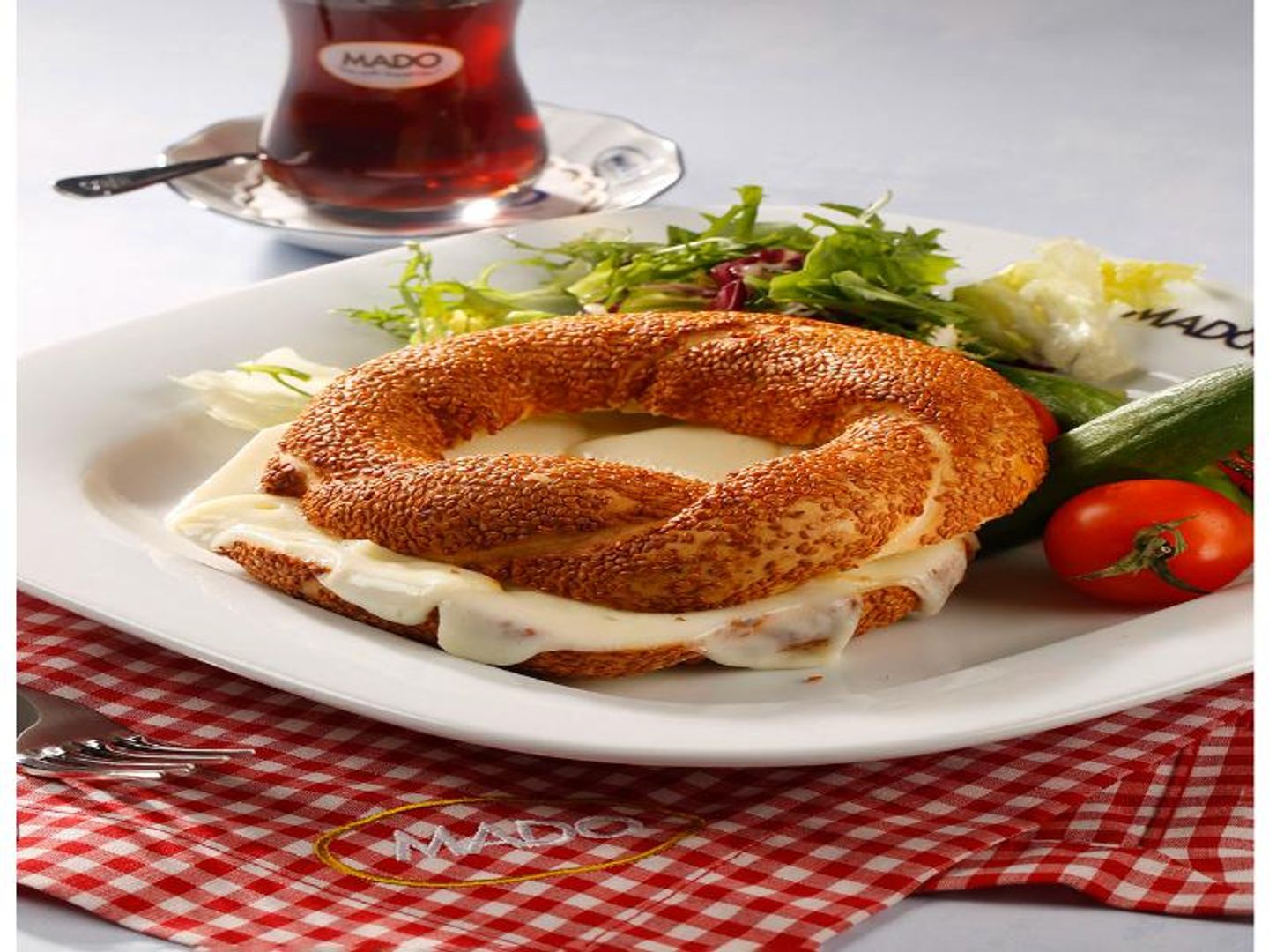 Simit Breakfast