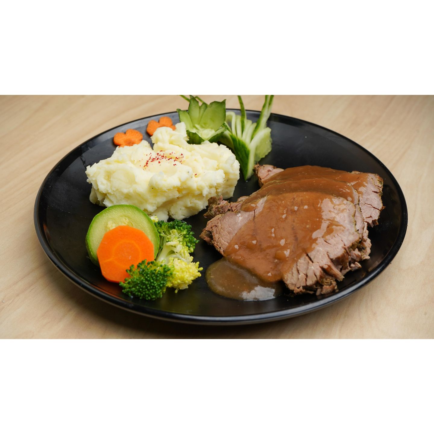 Beef With Coconut With Mashed Potatoes