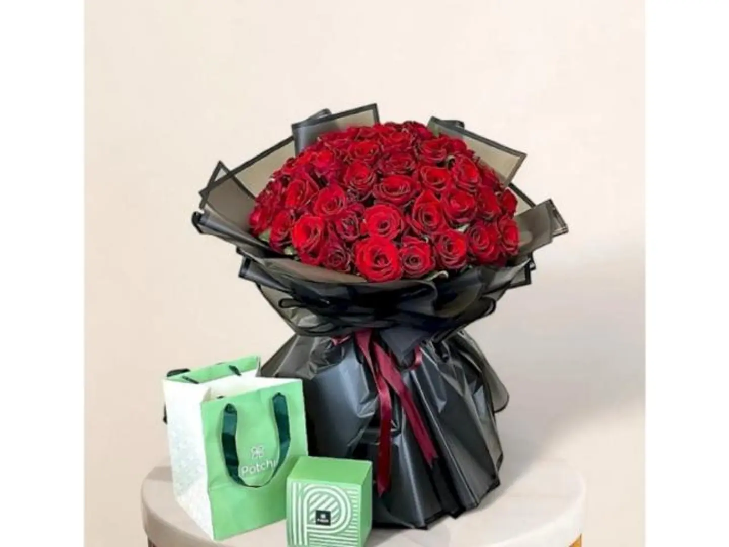 باقة الغرام مع شوكلاتة باتشي