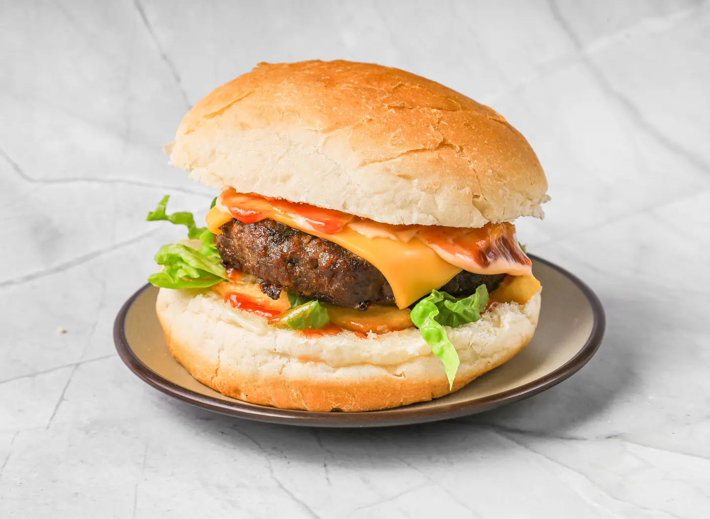 وجبة برجر لحم