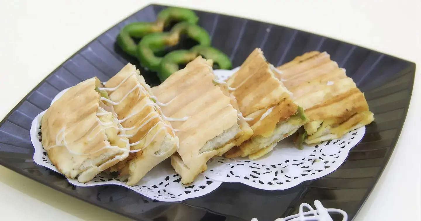 Large Biscuit Shawarma