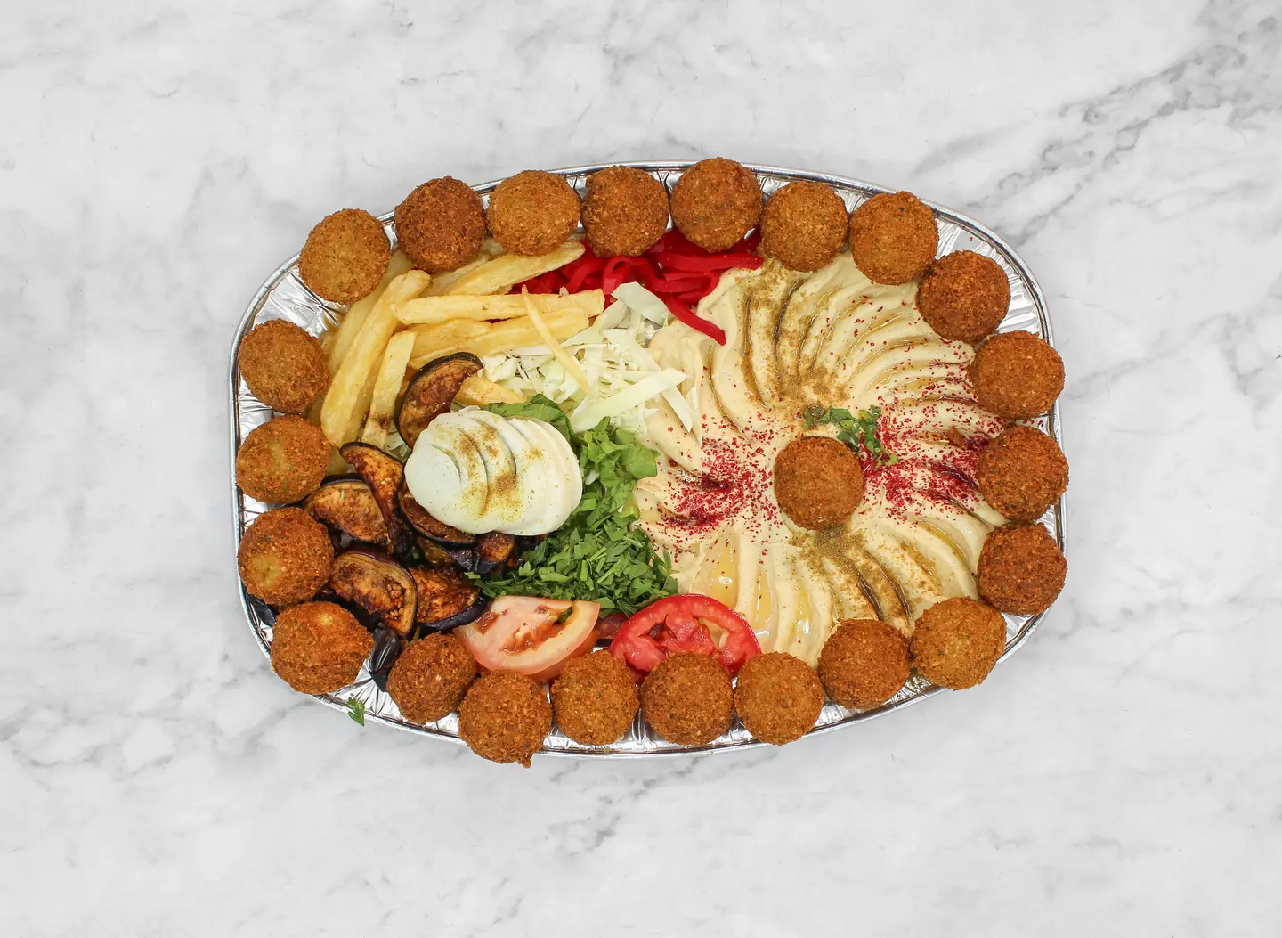 صحن فلافل وسط