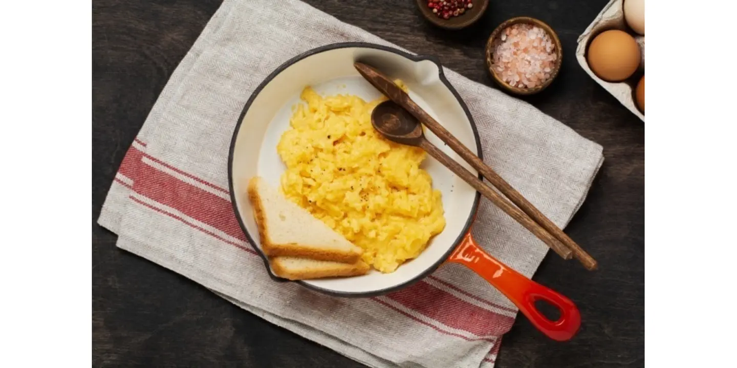 Fried Eggs With Cheese