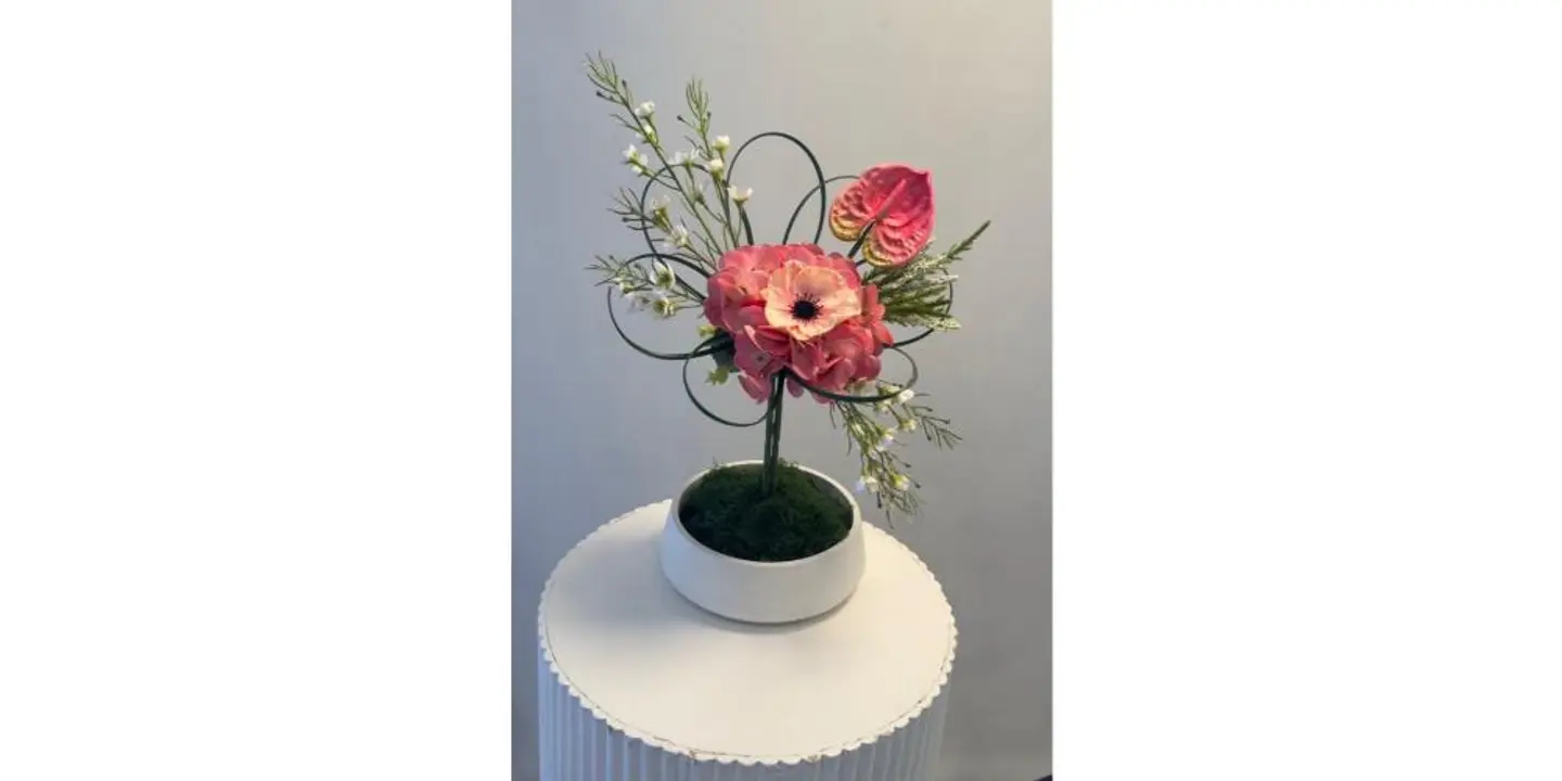 قاعدة ورد صناعي ٩