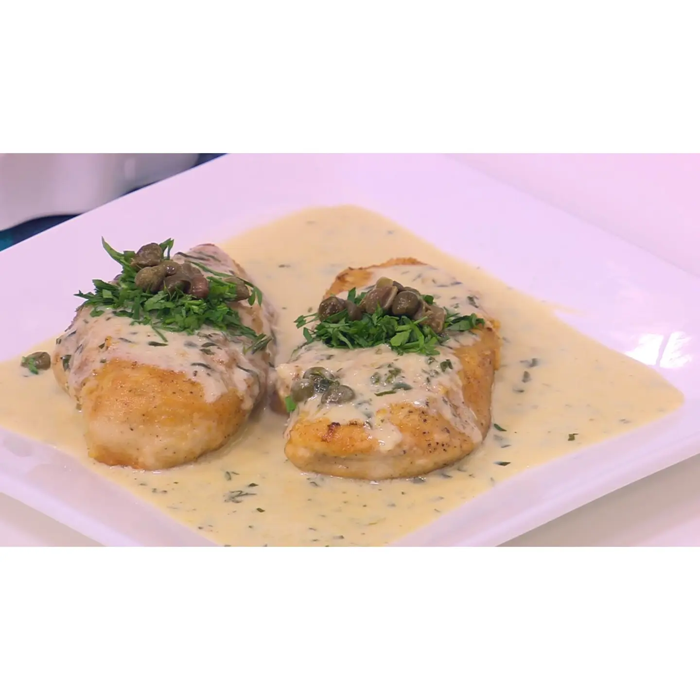 Chicken With Lemon Sauce