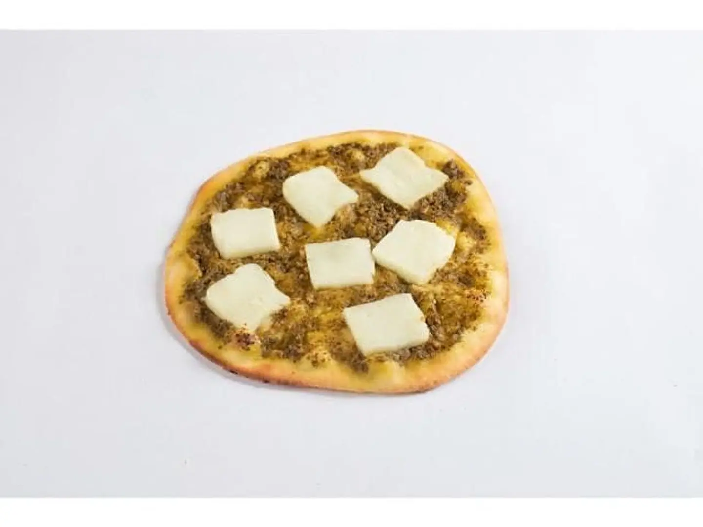 Pesto Halloumi Manqusha