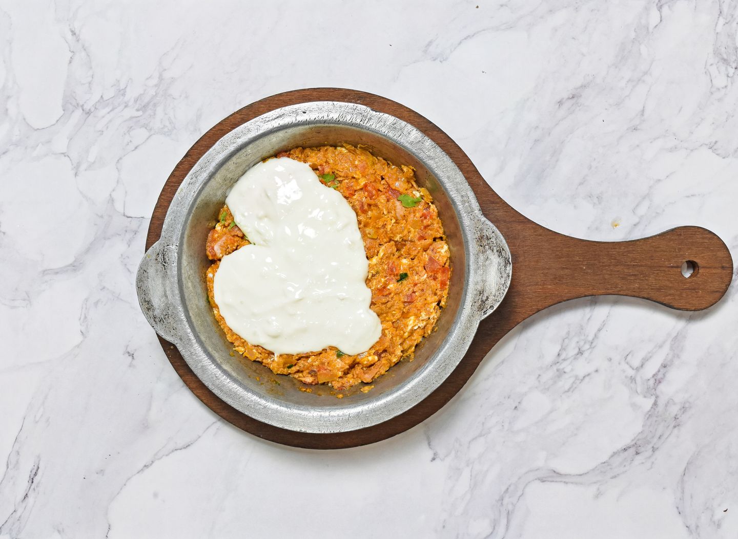 تونة بالجبن