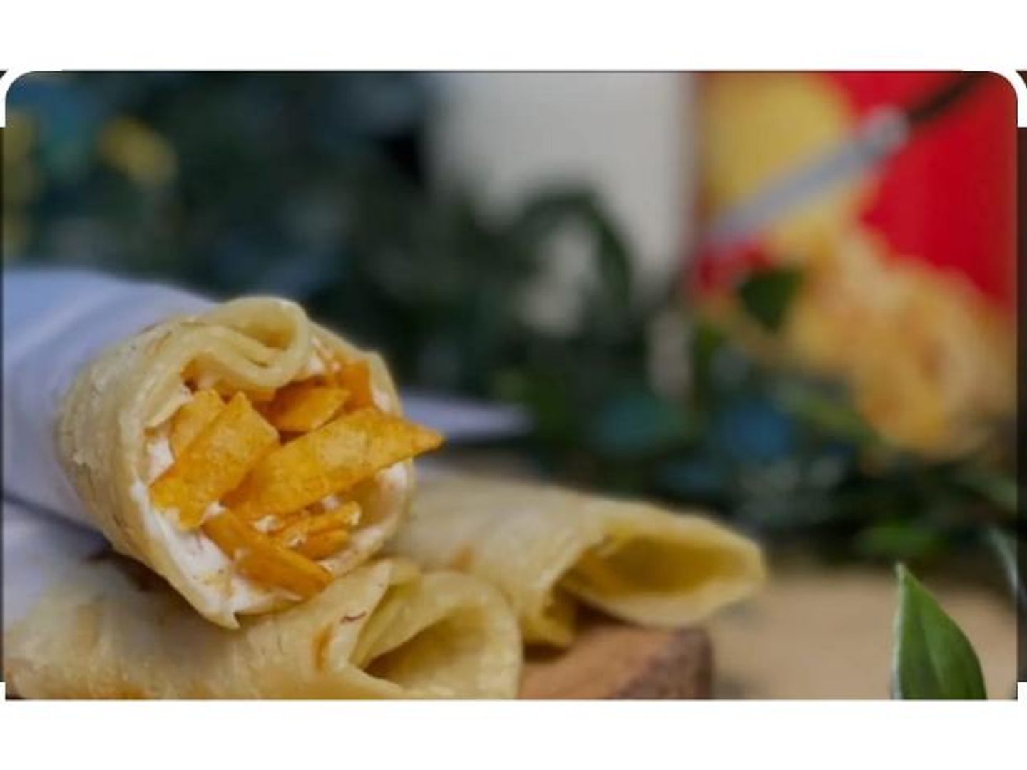 Chapati With Egg And Cheese
