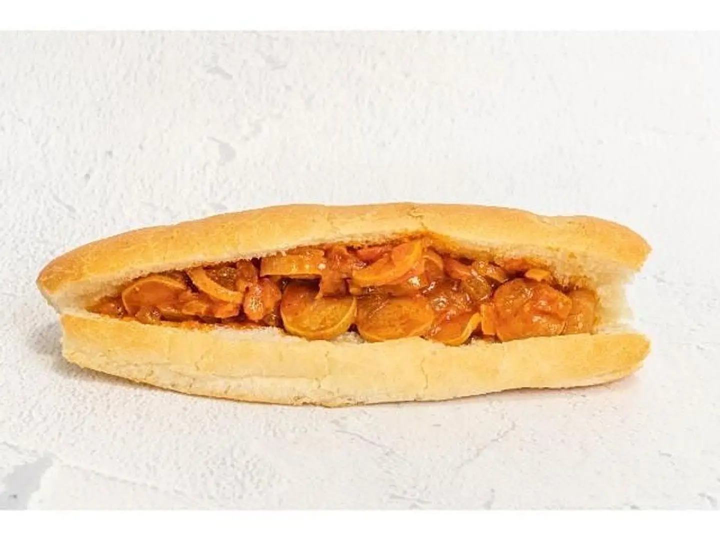 نقانق مع بيض وجبن