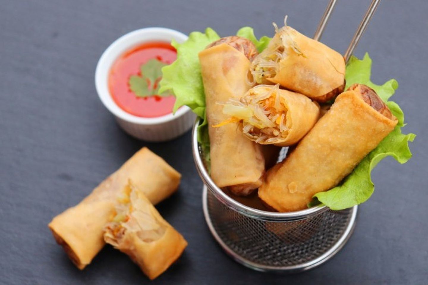 Muhammrah And Hot Meat Roll