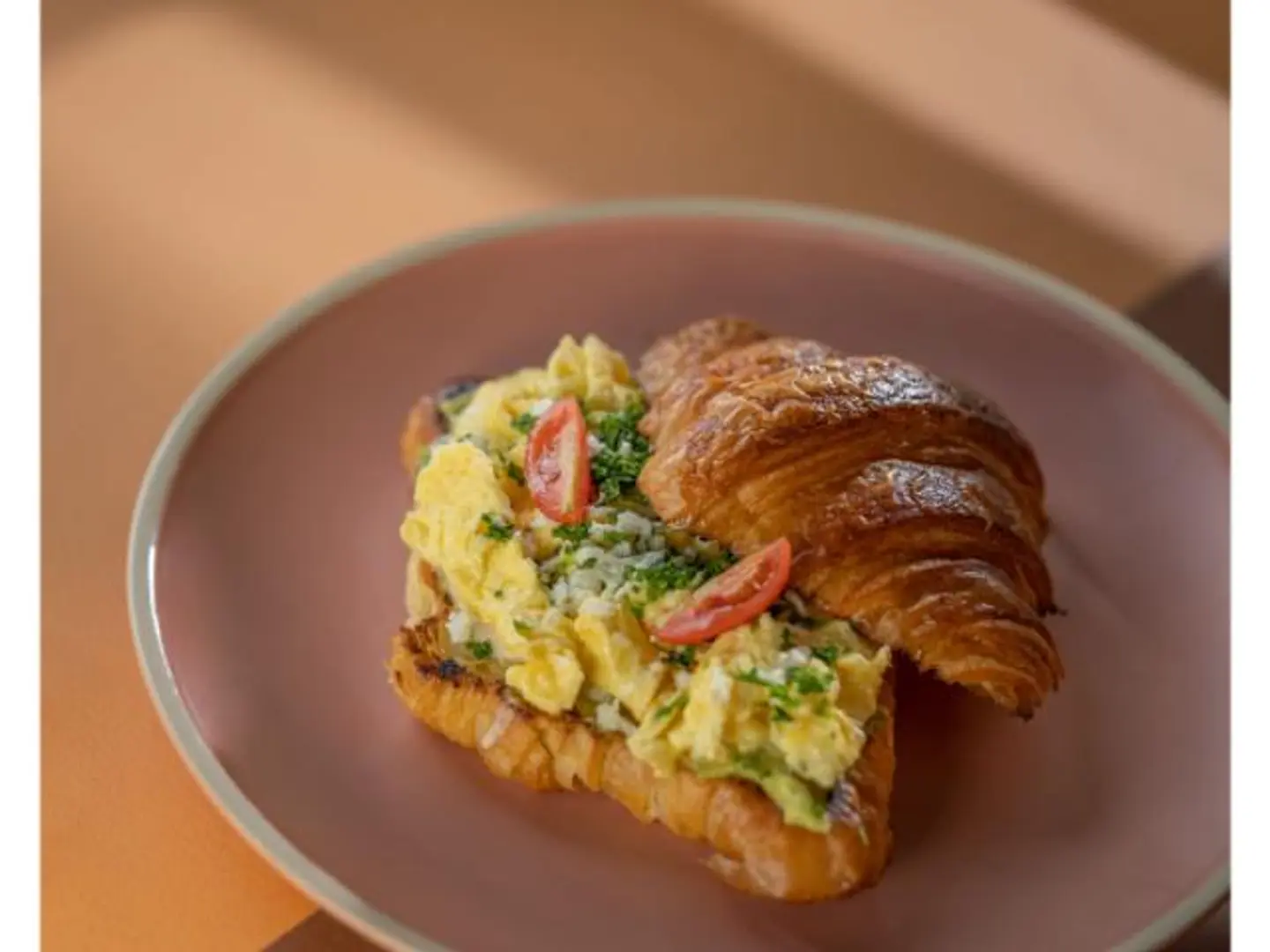 Croissant Scramble