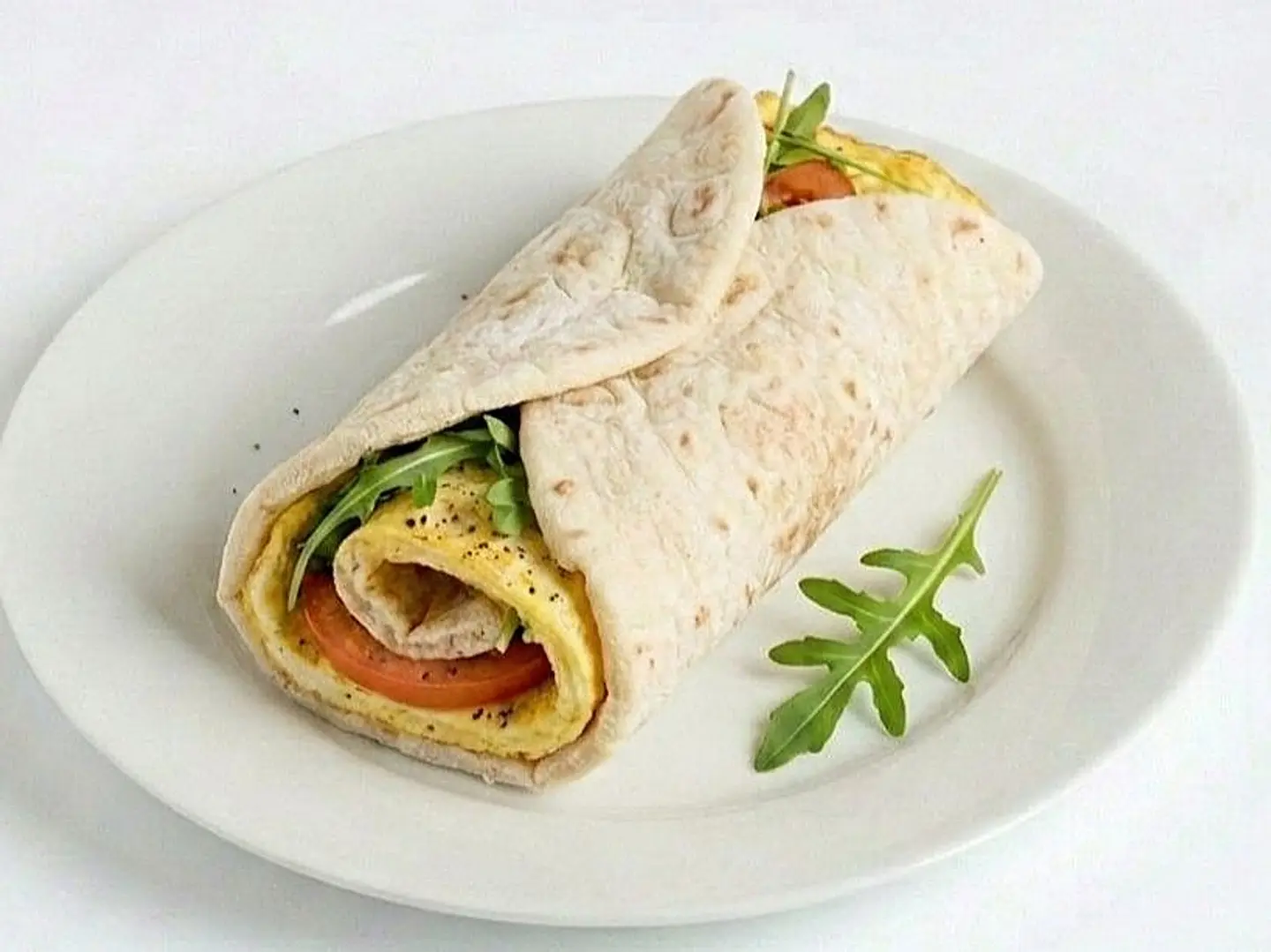 بيض مقلي خبز عربي