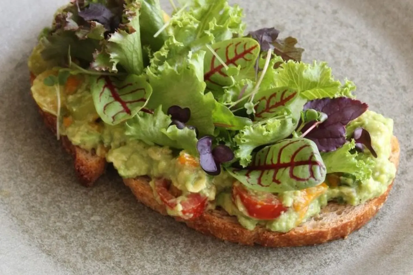 جواكامولي الاخضر