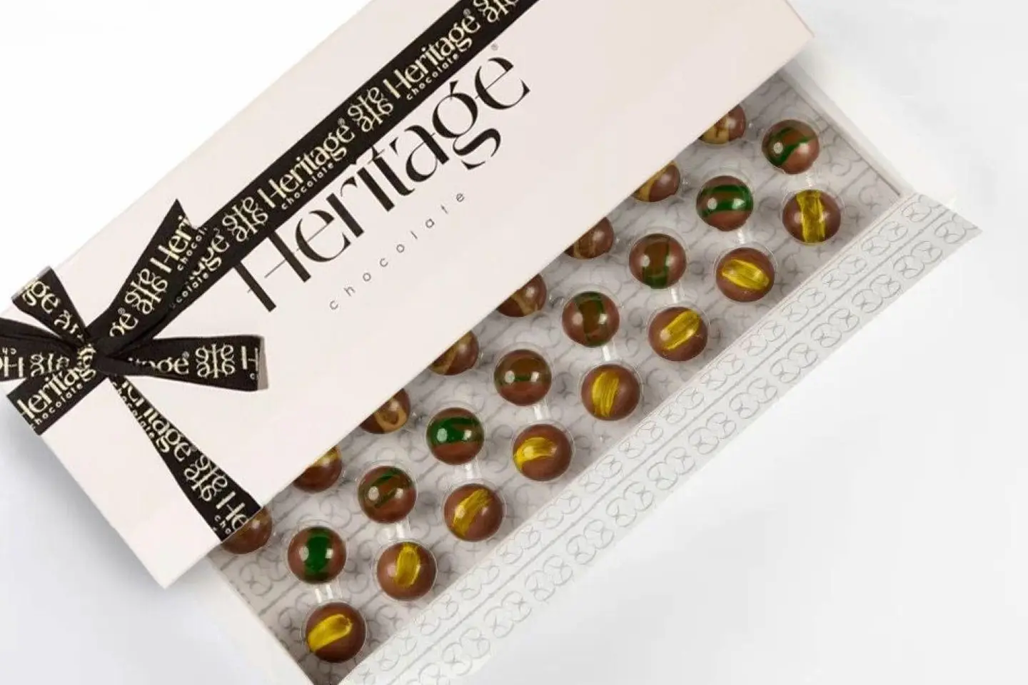 Luxury Heritage Chocolate Box (Medium)