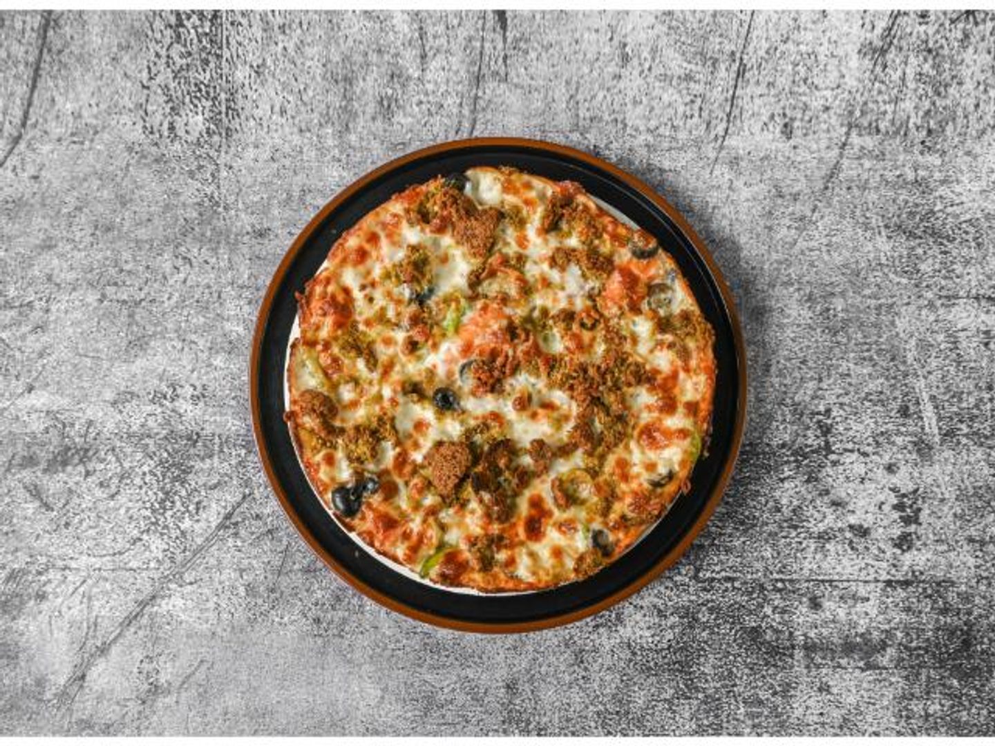 Falafel Pizza